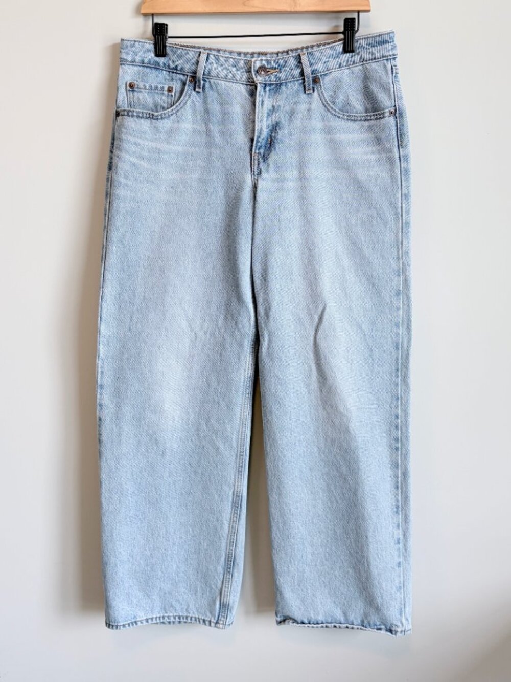 Levi's Premium Low Loose Jeans Light Wash Low Rise Wide Leg Denim 29 x 31